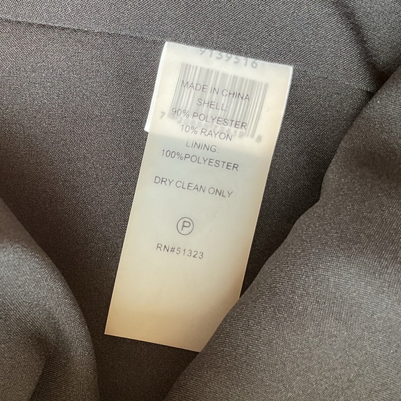 Vince Camuto women’s Plaid Blazer - Picture 9 of 10